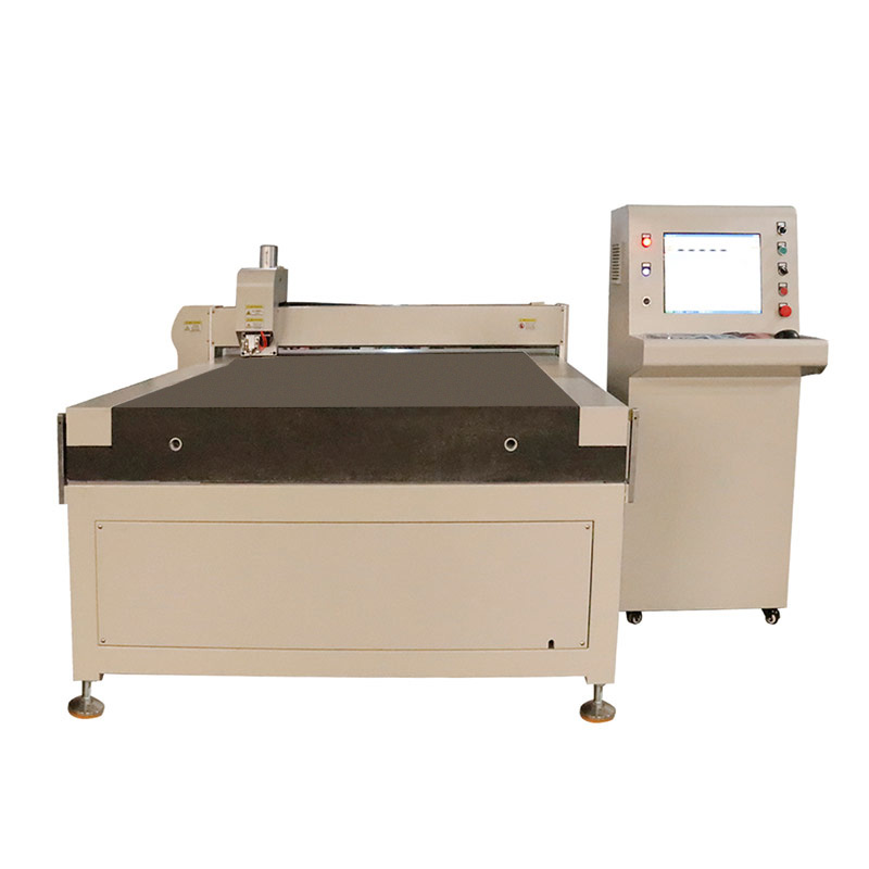 玻璃切割機(jī)切割薄板時(shí)的注意事項(xiàng) 玻璃切割機(jī)切割薄板時(shí)的注意事項(xiàng)